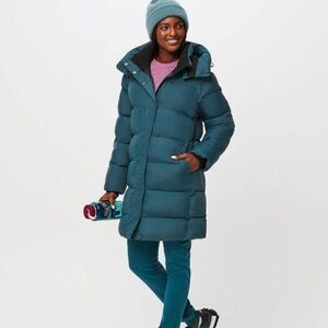 FIGS NWT Ozlem puffer coat